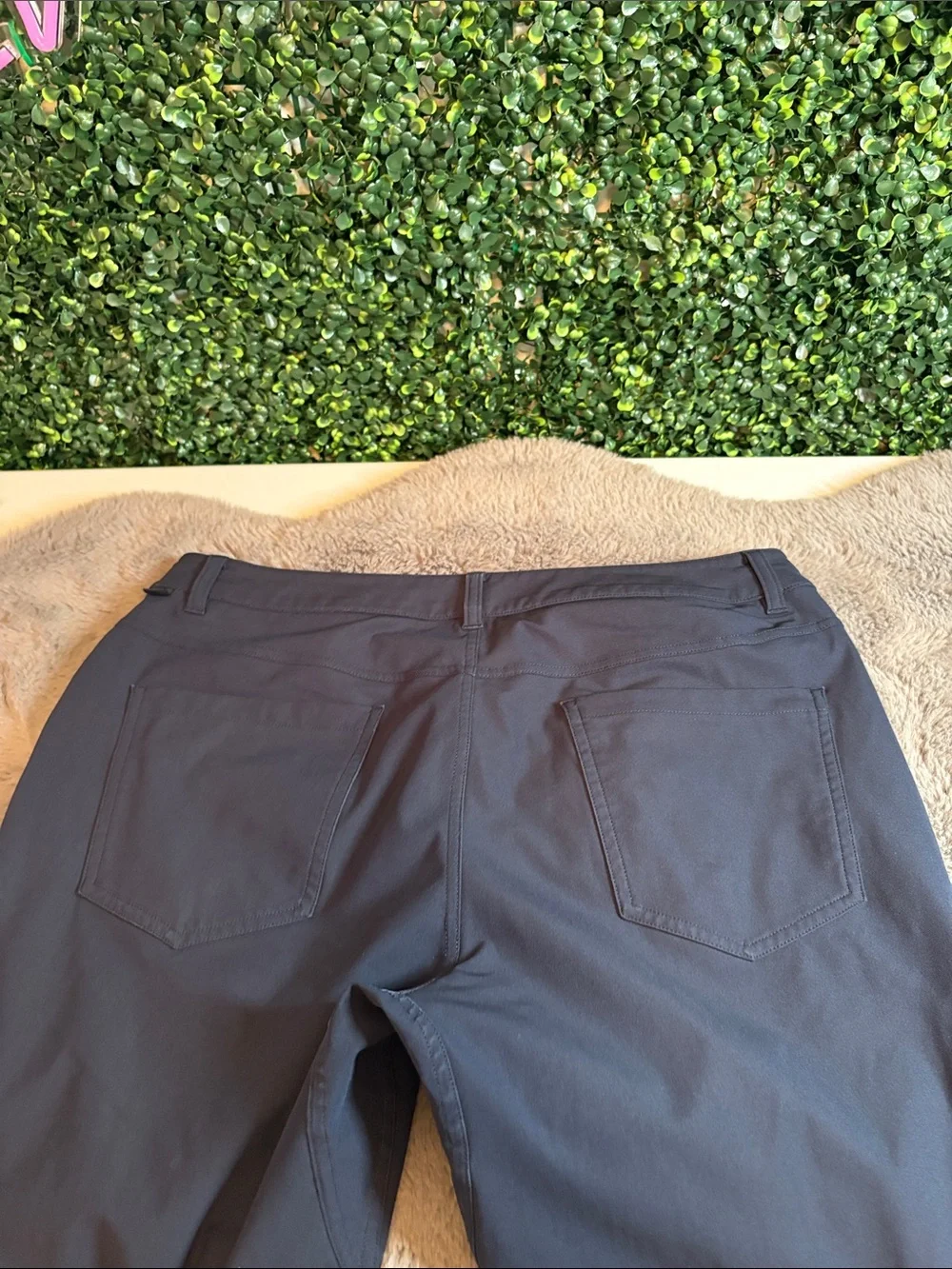 lululemon athletica Men's Navy Stretch Chinos Size 34